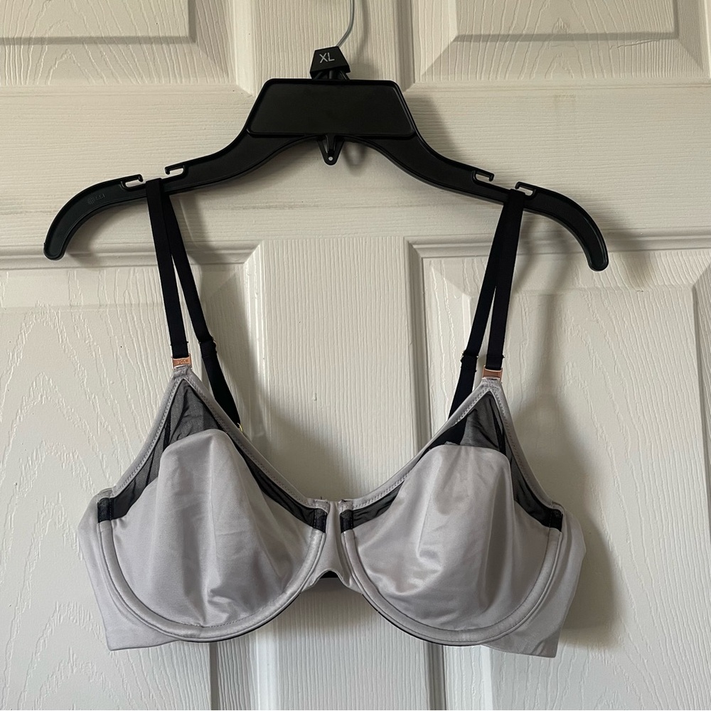 Women's Underwire Bra in Light Gray